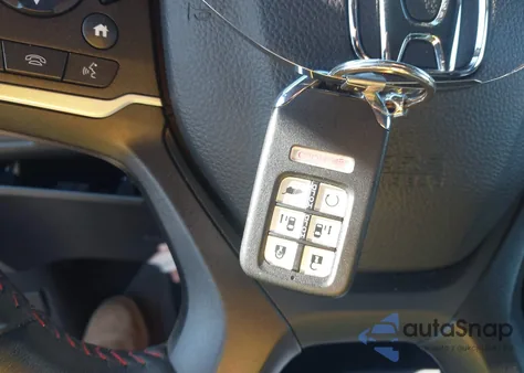 2023 Honda Odyssey Sport z USA, uszkodzony, nr VIN 5FNRL6H71PB030199